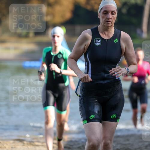 08.09.2024 - Stadtparktriathlon Michael Strokosch http://msf.ph/oto/7028469 08.09.2024 10:15:59 Schwimmen 265, 320, 324, 343 meine-sportfotos.de
