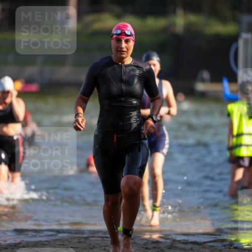 08.09.2024 - Stadtparktriathlon Michael Strokosch http://msf.ph/oto/7028542 08.09.2024 10:16:22 Schwimmen 263, 298, 317, 345, 360 meine-sportfotos.de