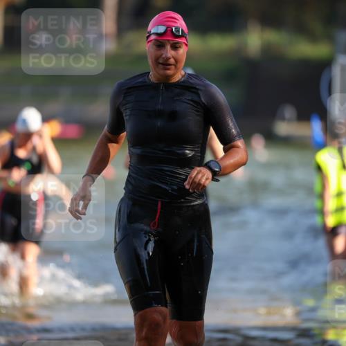 08.09.2024 - Stadtparktriathlon Michael Strokosch http://msf.ph/oto/7028554 08.09.2024 10:16:24 Schwimmen 263, 298, 317, 345, 360 meine-sportfotos.de