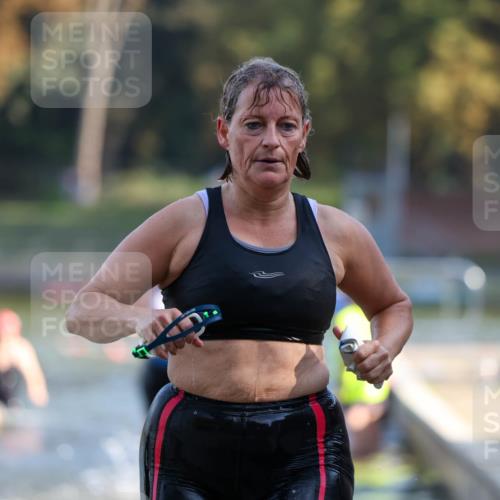 08.09.2024 - Stadtparktriathlon Michael Strokosch http://msf.ph/oto/7028616 08.09.2024 10:16:30 Schwimmen 280, 317, 360 meine-sportfotos.de