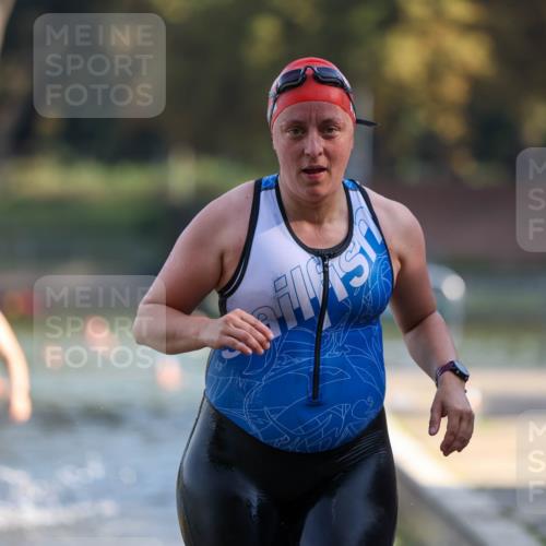 08.09.2024 - Stadtparktriathlon Michael Strokosch http://msf.ph/oto/7028656 08.09.2024 10:16:34 Schwimmen 280, 317 meine-sportfotos.de