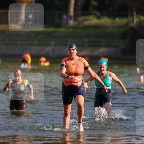 08.09.2024 - Stadtparktriathlon Michael Strokosch http://msf.ph/oto/7028712 08.09.2024 10:17:00 Schwimmen 281, 347 meine-sportfotos.de