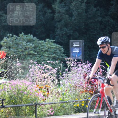 08.09.2024 - Stadtparktriathlon Zöllner http://msf.ph/oto/7028767 08.09.2024 11:03:50 Radfahren 433, 444, 515, 538 meine-sportfotos.de