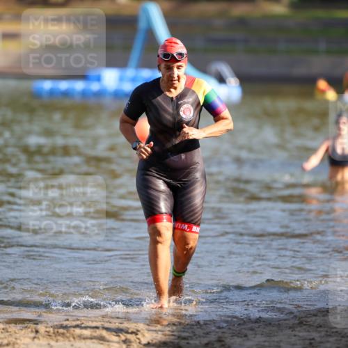 08.09.2024 - Stadtparktriathlon Michael Strokosch http://msf.ph/oto/7028787 08.09.2024 10:17:10 Schwimmen 281, 329, 362 meine-sportfotos.de