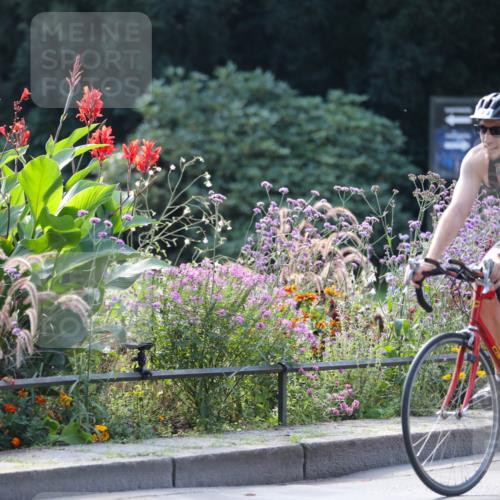 08.09.2024 - Stadtparktriathlon Zöllner http://msf.ph/oto/7028845 08.09.2024 11:04:34 Radfahren 421, 424, 438, 481, 504 meine-sportfotos.de