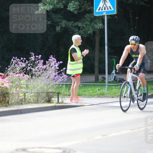 08.09.2024 - Stadtparktriathlon Zöllner http://msf.ph/oto/7028910 08.09.2024 11:04:48 Radfahren 421, 453, 463, 464, 473, 485, 512, 521 meine-sportfotos.de