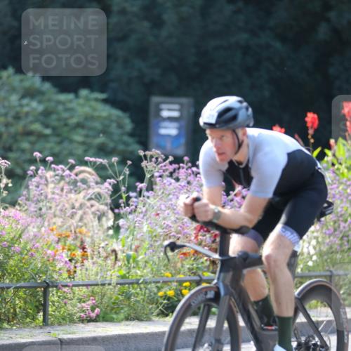 08.09.2024 - Stadtparktriathlon Zöllner http://msf.ph/oto/7028923 08.09.2024 11:04:50 Radfahren 464, 485, 512, 521 meine-sportfotos.de