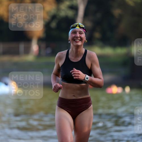 08.09.2024 - Stadtparktriathlon Michael Strokosch http://msf.ph/oto/7028993 08.09.2024 10:18:15 Schwimmen 355 meine-sportfotos.de