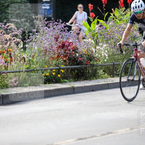08.09.2024 - Stadtparktriathlon Zöllner http://msf.ph/oto/7029011 08.09.2024 11:05:32 Radfahren 418, 420, 475, 509, 519, 545, 554 meine-sportfotos.de