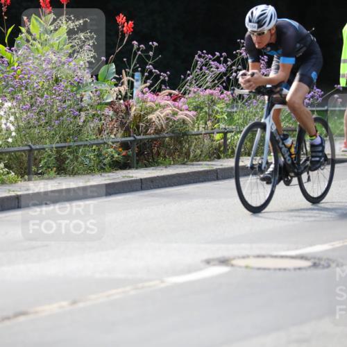 08.09.2024 - Stadtparktriathlon Zöllner http://msf.ph/oto/7029020 08.09.2024 11:05:34 Radfahren 403, 418, 420, 509, 519, 545, 554 meine-sportfotos.de