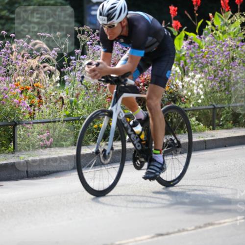 08.09.2024 - Stadtparktriathlon Zöllner http://msf.ph/oto/7029029 08.09.2024 11:05:34 Radfahren 403, 418, 420, 509, 519, 545, 554 meine-sportfotos.de