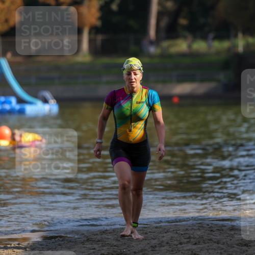 08.09.2024 - Stadtparktriathlon Michael Strokosch http://msf.ph/oto/7029031 08.09.2024 10:20:07 Schwimmen 285 meine-sportfotos.de