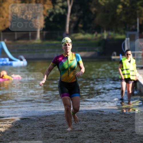 08.09.2024 - Stadtparktriathlon Michael Strokosch http://msf.ph/oto/7029033 08.09.2024 10:20:08 Schwimmen 285 meine-sportfotos.de