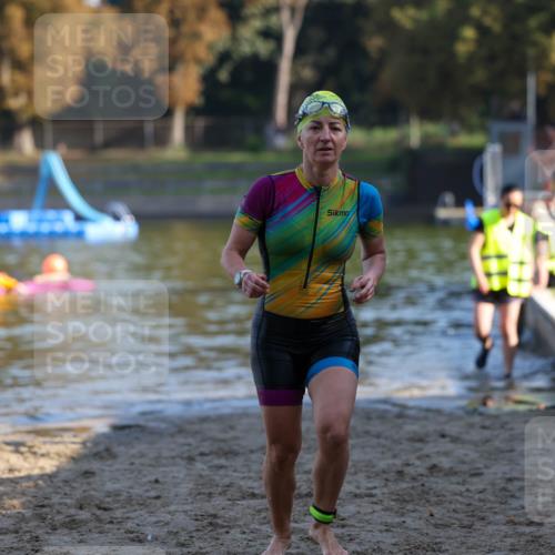 08.09.2024 - Stadtparktriathlon Michael Strokosch http://msf.ph/oto/7029052 08.09.2024 10:20:10 Schwimmen 285 meine-sportfotos.de