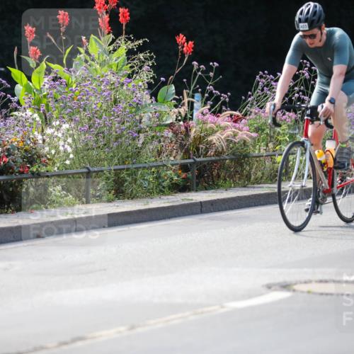 08.09.2024 - Stadtparktriathlon Zöllner http://msf.ph/oto/7029070 08.09.2024 11:05:43 Radfahren 396, 403, 413, 509, 514, 534, 559 meine-sportfotos.de