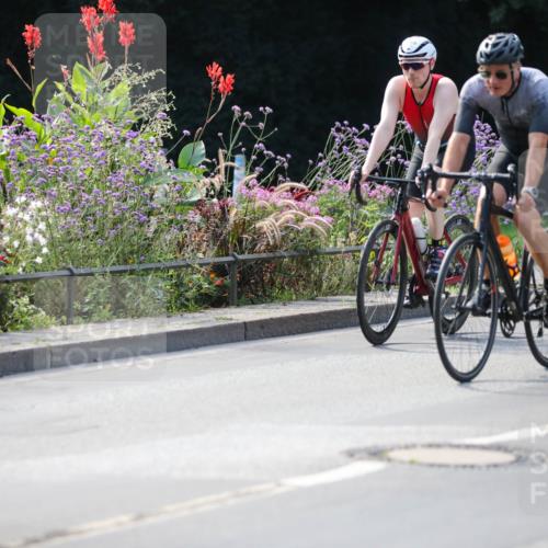 08.09.2024 - Stadtparktriathlon Zöllner http://msf.ph/oto/7029094 08.09.2024 11:05:49 Radfahren 396, 413, 514, 534, 559 meine-sportfotos.de