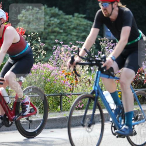 08.09.2024 - Stadtparktriathlon Zöllner http://msf.ph/oto/7029102 08.09.2024 11:05:50 Radfahren 396, 413, 514, 559 meine-sportfotos.de