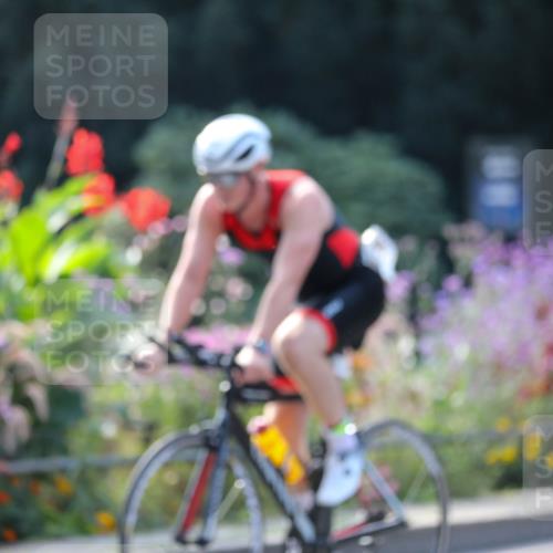 08.09.2024 - Stadtparktriathlon Zöllner http://msf.ph/oto/7029130 08.09.2024 11:06:13 Radfahren 394, 430, 452, 471, 533 meine-sportfotos.de