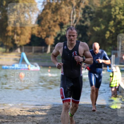 08.09.2024 - Stadtparktriathlon Michael Strokosch http://msf.ph/oto/7029154 08.09.2024 10:31:14 Schwimmen 391, 408 meine-sportfotos.de