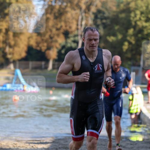 08.09.2024 - Stadtparktriathlon Michael Strokosch http://msf.ph/oto/7029157 08.09.2024 10:31:14 Schwimmen 391, 408 meine-sportfotos.de