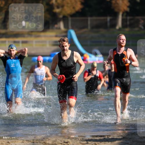 08.09.2024 - Stadtparktriathlon Michael Strokosch http://msf.ph/oto/7029161 08.09.2024 10:31:41 Schwimmen 43, 414, 427, 433, 435, 449, 451 meine-sportfotos.de