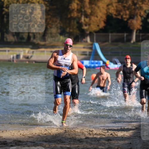 08.09.2024 - Stadtparktriathlon Michael Strokosch http://msf.ph/oto/7029190 08.09.2024 10:31:48 Schwimmen 43, 414, 435, 448, 449, 451 meine-sportfotos.de