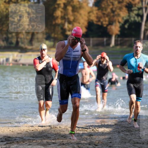 08.09.2024 - Stadtparktriathlon Michael Strokosch http://msf.ph/oto/7029202 08.09.2024 10:31:49 Schwimmen 43, 414, 435, 448, 451, 457 meine-sportfotos.de