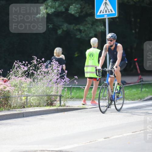08.09.2024 - Stadtparktriathlon Zöllner http://msf.ph/oto/7029205 08.09.2024 11:06:59 Radfahren 371, 404, 434, 462, 494, 501, 524 meine-sportfotos.de