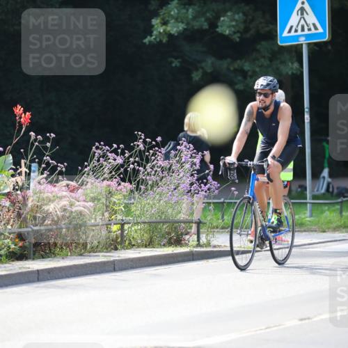 08.09.2024 - Stadtparktriathlon Zöllner http://msf.ph/oto/7029208 08.09.2024 11:07:00 Radfahren 371, 404, 434, 462, 494, 501, 524 meine-sportfotos.de