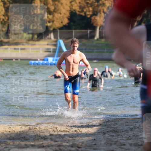 08.09.2024 - Stadtparktriathlon Michael Strokosch http://msf.ph/oto/7029226 08.09.2024 10:31:54 Schwimmen 414, 448, 451, 457 meine-sportfotos.de