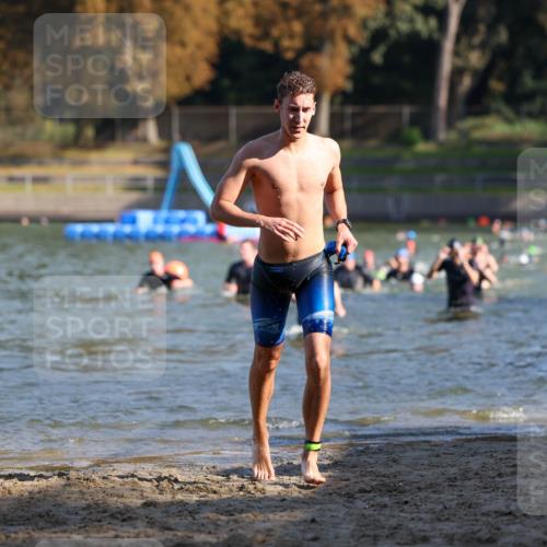08.09.2024 - Stadtparktriathlon Michael Strokosch http://msf.ph/oto/7029238 08.09.2024 10:31:55 Schwimmen 414, 448, 457 meine-sportfotos.de