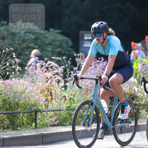 08.09.2024 - Stadtparktriathlon Zöllner http://msf.ph/oto/7029266 08.09.2024 11:07:25 Radfahren 446, 450, 531, 541, 551 meine-sportfotos.de