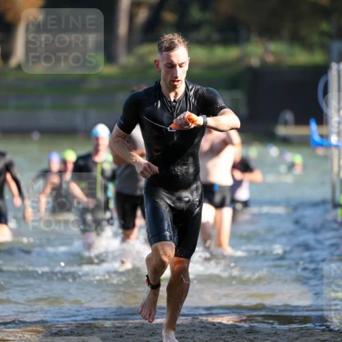 08.09.2024 - Stadtparktriathlon Michael Strokosch http://msf.ph/oto/7029299 08.09.2024 10:32:11 Schwimmen 368, 387, 394, 398, 412, 423, 424, 430, 437, 440, 452, 453 meine-sportfotos.de