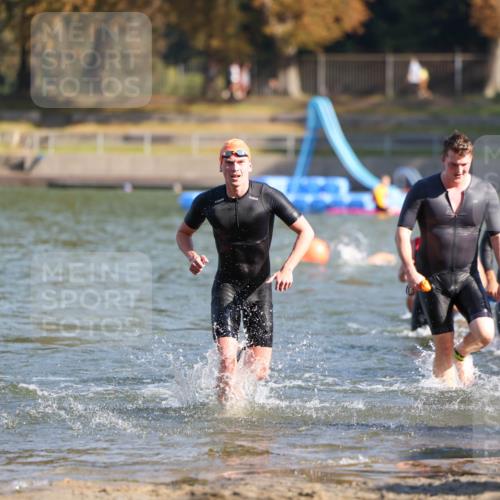 08.09.2024 - Stadtparktriathlon Michael Strokosch http://msf.ph/oto/7029309 08.09.2024 10:32:13 Schwimmen 368, 387, 394, 398, 412, 424, 430, 437, 440, 452, 453 meine-sportfotos.de