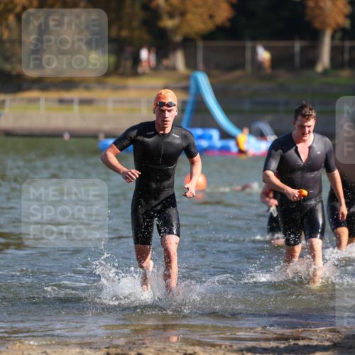 08.09.2024 - Stadtparktriathlon Michael Strokosch http://msf.ph/oto/7029313 08.09.2024 10:32:14 Schwimmen 368, 372, 387, 394, 398, 412, 424, 430, 437, 440, 452, 453 meine-sportfotos.de