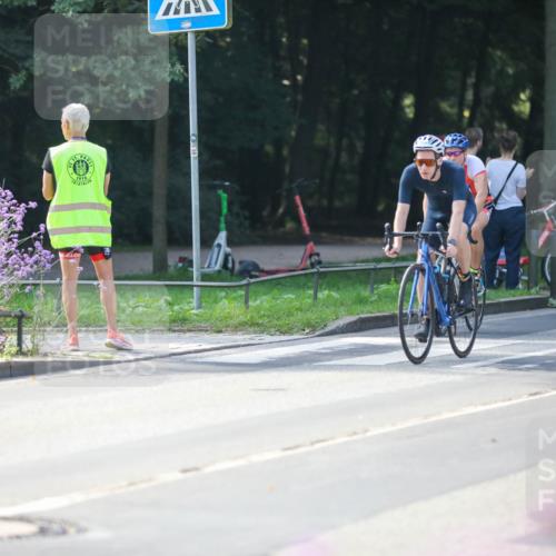08.09.2024 - Stadtparktriathlon Zöllner http://msf.ph/oto/7029316 08.09.2024 11:07:51 Radfahren 384, 399, 448, 506, 526, 528, 529, 552 meine-sportfotos.de