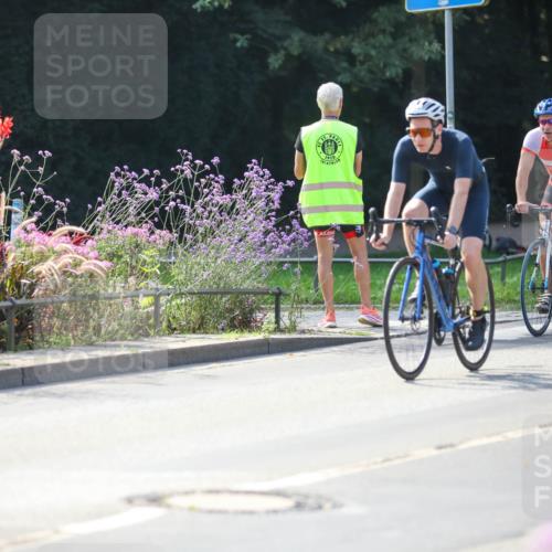 08.09.2024 - Stadtparktriathlon Zöllner http://msf.ph/oto/7029319 08.09.2024 11:07:51 Radfahren 384, 399, 448, 506, 526, 528, 529, 552 meine-sportfotos.de