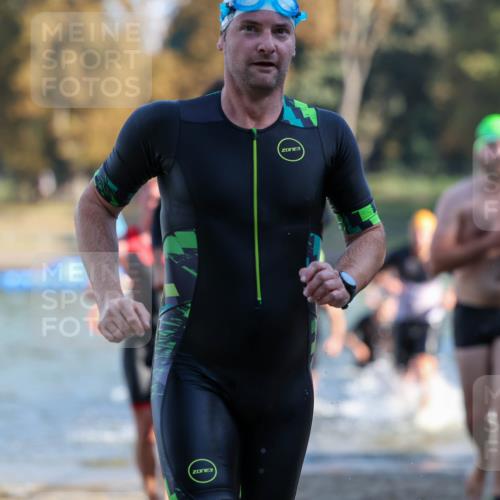 08.09.2024 - Stadtparktriathlon Michael Strokosch http://msf.ph/oto/7029358 08.09.2024 10:32:20 Schwimmen 368, 372, 375, 389, 394, 407, 412, 421, 424, 425, 430, 437, 438, 440, 447, 453 meine-sportfotos.de