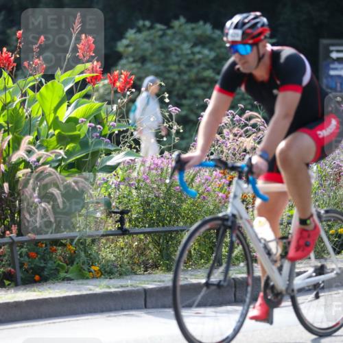 08.09.2024 - Stadtparktriathlon Zöllner http://msf.ph/oto/7029422 08.09.2024 11:08:30 Radfahren 415, 429, 470, 500, 542 meine-sportfotos.de