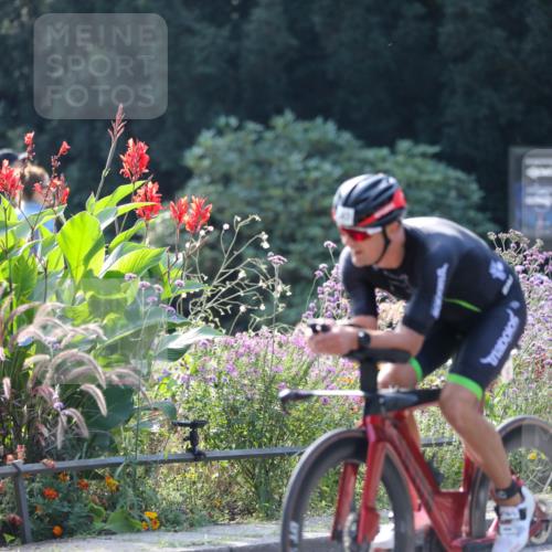 08.09.2024 - Stadtparktriathlon Zöllner http://msf.ph/oto/7029436 08.09.2024 11:08:44 Radfahren 380, 392, 543 meine-sportfotos.de