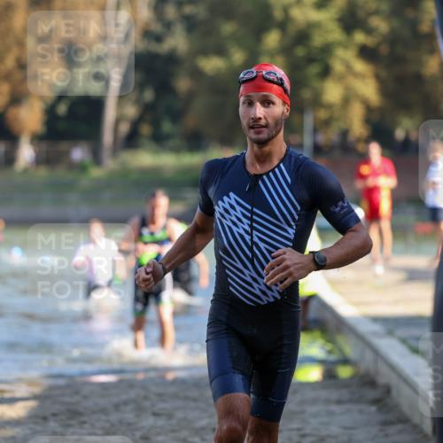 08.09.2024 - Stadtparktriathlon Michael Strokosch http://msf.ph/oto/7029479 08.09.2024 10:32:41 Schwimmen 382, 390, 396, 418, 459 meine-sportfotos.de