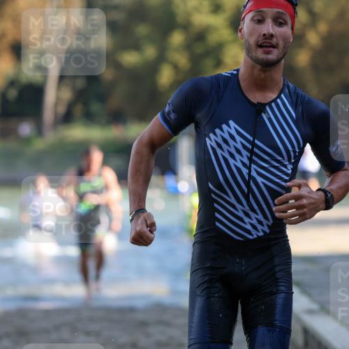 08.09.2024 - Stadtparktriathlon Michael Strokosch http://msf.ph/oto/7029485 08.09.2024 10:32:42 Schwimmen 382, 390, 396, 418, 459 meine-sportfotos.de