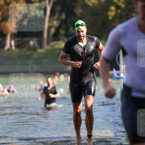 08.09.2024 - Stadtparktriathlon Michael Strokosch http://msf.ph/oto/7029551 08.09.2024 10:32:50 Schwimmen 382, 396, 428 meine-sportfotos.de