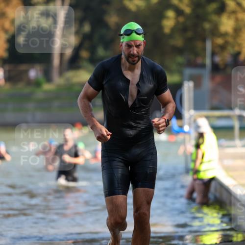 08.09.2024 - Stadtparktriathlon Michael Strokosch http://msf.ph/oto/7029562 08.09.2024 10:32:51 Schwimmen 382, 396, 428 meine-sportfotos.de