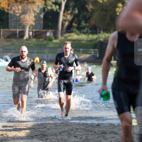 08.09.2024 - Stadtparktriathlon Michael Strokosch http://msf.ph/oto/7029635 08.09.2024 10:33:15 Schwimmen 371, 384, 405, 416, 434, 436, 450, 455 meine-sportfotos.de