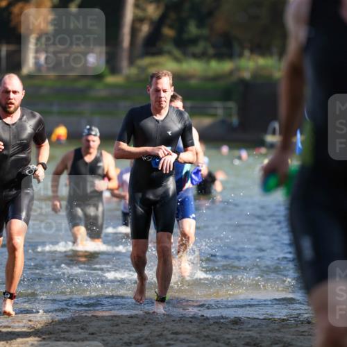 08.09.2024 - Stadtparktriathlon Michael Strokosch http://msf.ph/oto/7029639 08.09.2024 10:33:16 Schwimmen 371, 384, 405, 434, 436, 450 meine-sportfotos.de
