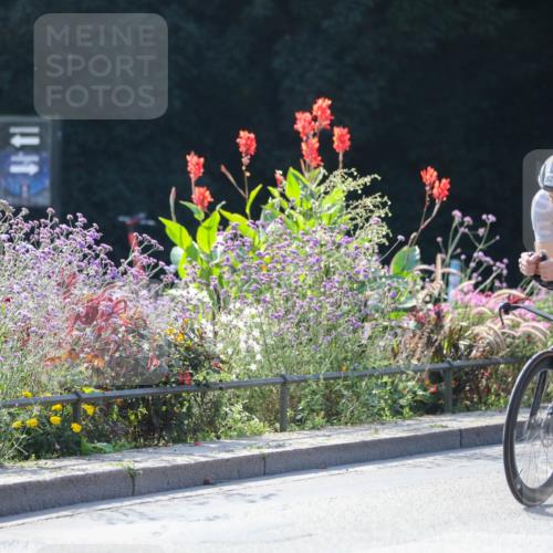 08.09.2024 - Stadtparktriathlon Zöllner http://msf.ph/oto/7029657 08.09.2024 11:11:02 Radfahren 521, 546 meine-sportfotos.de
