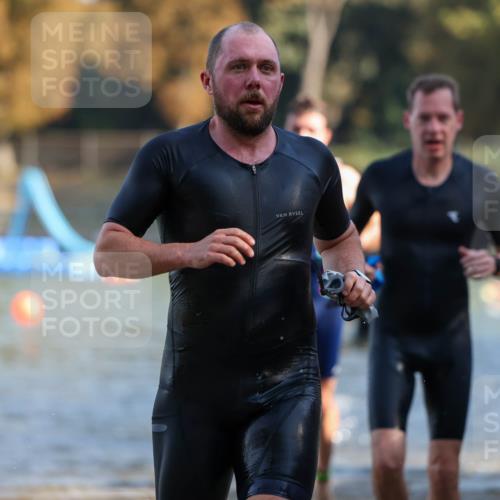08.09.2024 - Stadtparktriathlon Michael Strokosch http://msf.ph/oto/7029667 08.09.2024 10:33:19 Schwimmen 384, 405, 434, 436, 450 meine-sportfotos.de
