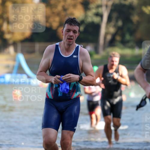08.09.2024 - Stadtparktriathlon Michael Strokosch http://msf.ph/oto/7029672 08.09.2024 10:33:20 Schwimmen 384, 405, 434, 436, 450 meine-sportfotos.de