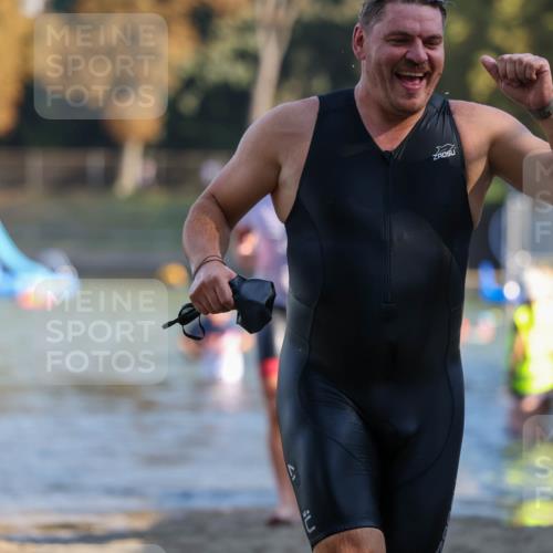 08.09.2024 - Stadtparktriathlon Michael Strokosch http://msf.ph/oto/7029690 08.09.2024 10:33:24 Schwimmen 405, 434 meine-sportfotos.de